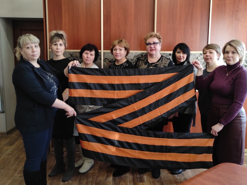 Представители забайкальского техникума присоединились к акции #СвоихНеБросаем